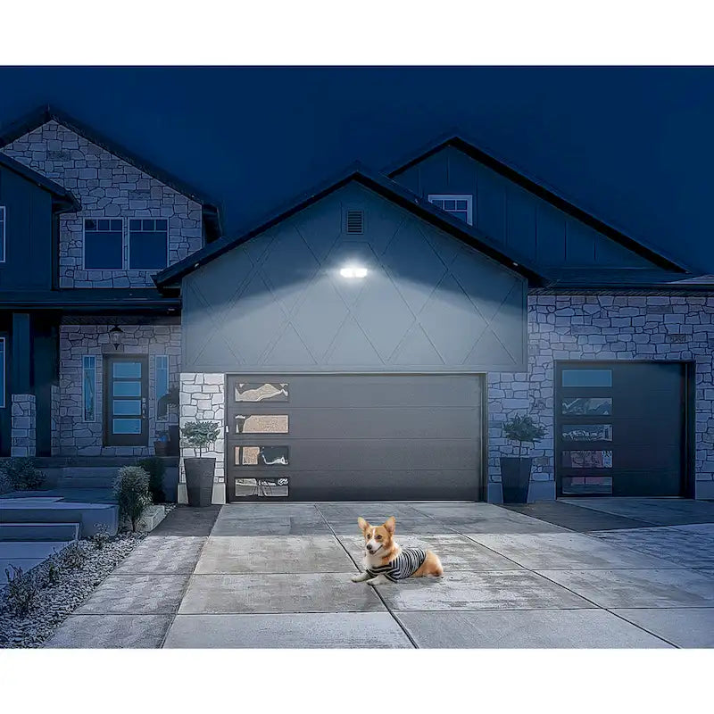 Projecteur de sécurité extérieur LED à 2 têtes, 38 W, 3 000 lumens, avec contrôle crépusculaire (1 unité), coloris noir/blanc/bronze