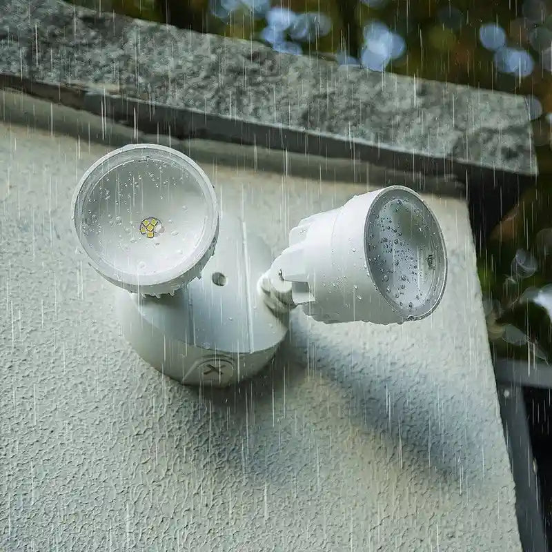 Projecteur mural extérieur à DEL intégré Lutec 2 lumières blanc - 10,28 x 5,04 x 5,59